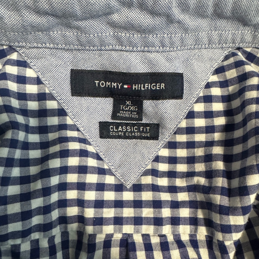 Tommy Hilfiger Classic Fit Navy White Gingham Plaid Button Down Shirt Size XL - Picture 3 of 8